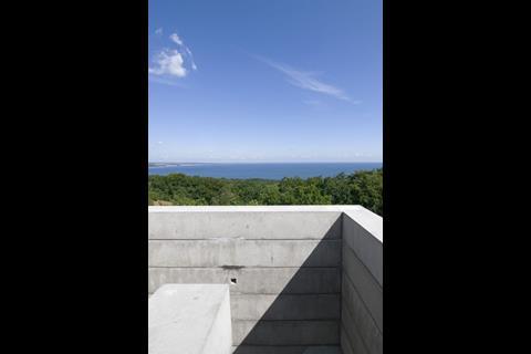 Chipperfield and Gormley's concrete building in Sweden